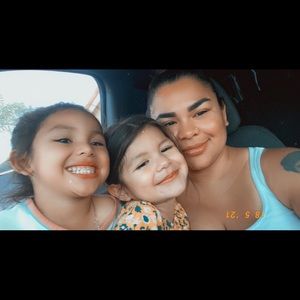 Meet your Posher, Esther